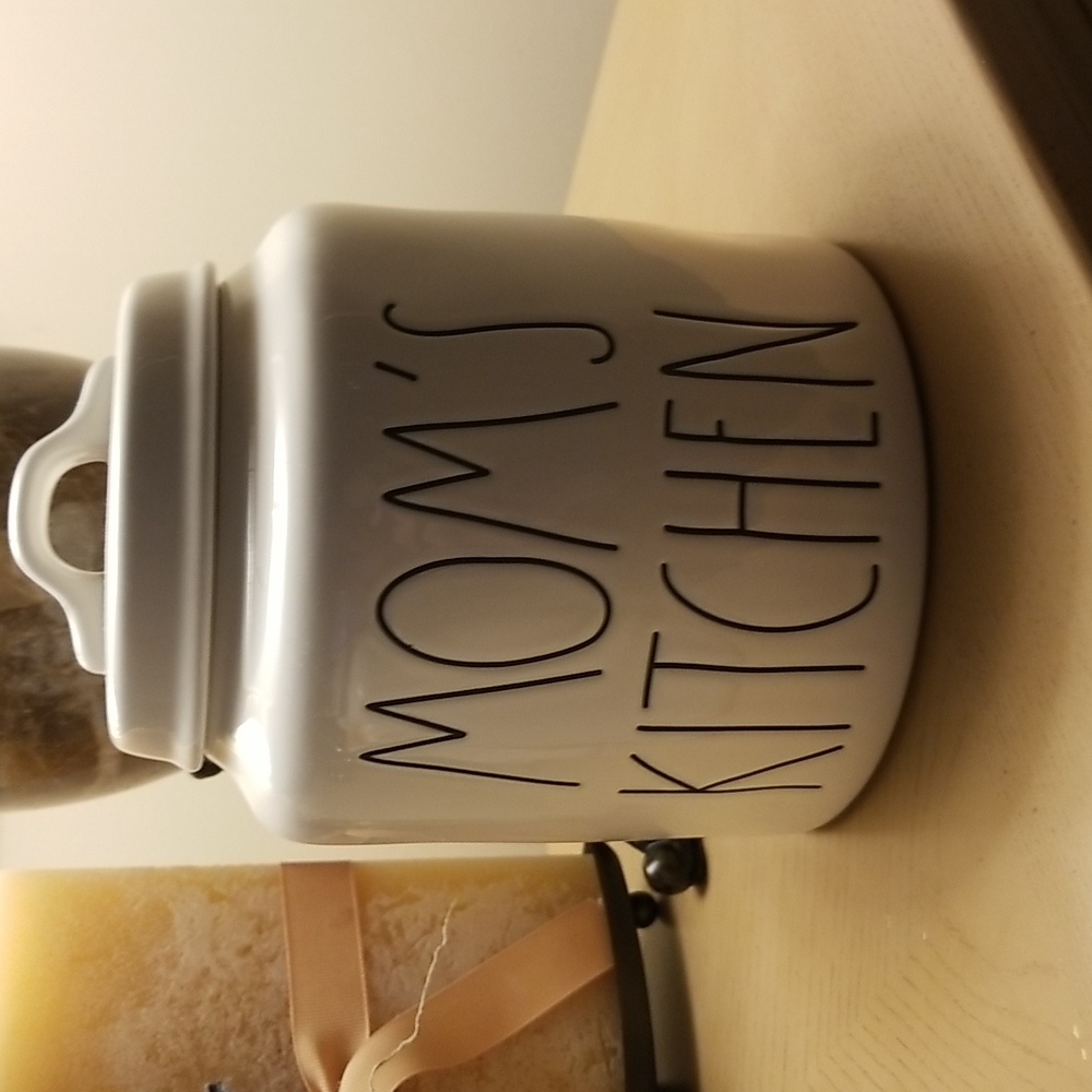 Rae Dunn Jar
